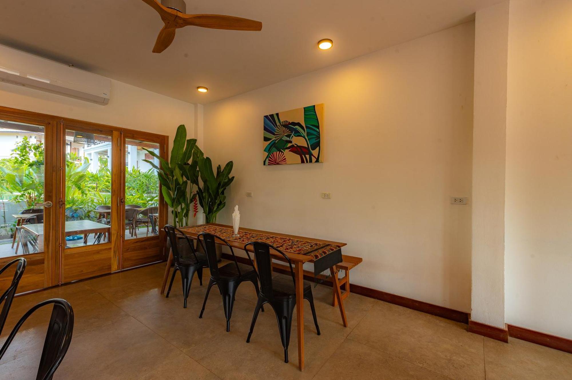 Madilao Hotel Λουάνγκ Πραμπάνγκ Εξωτερικό φωτογραφία